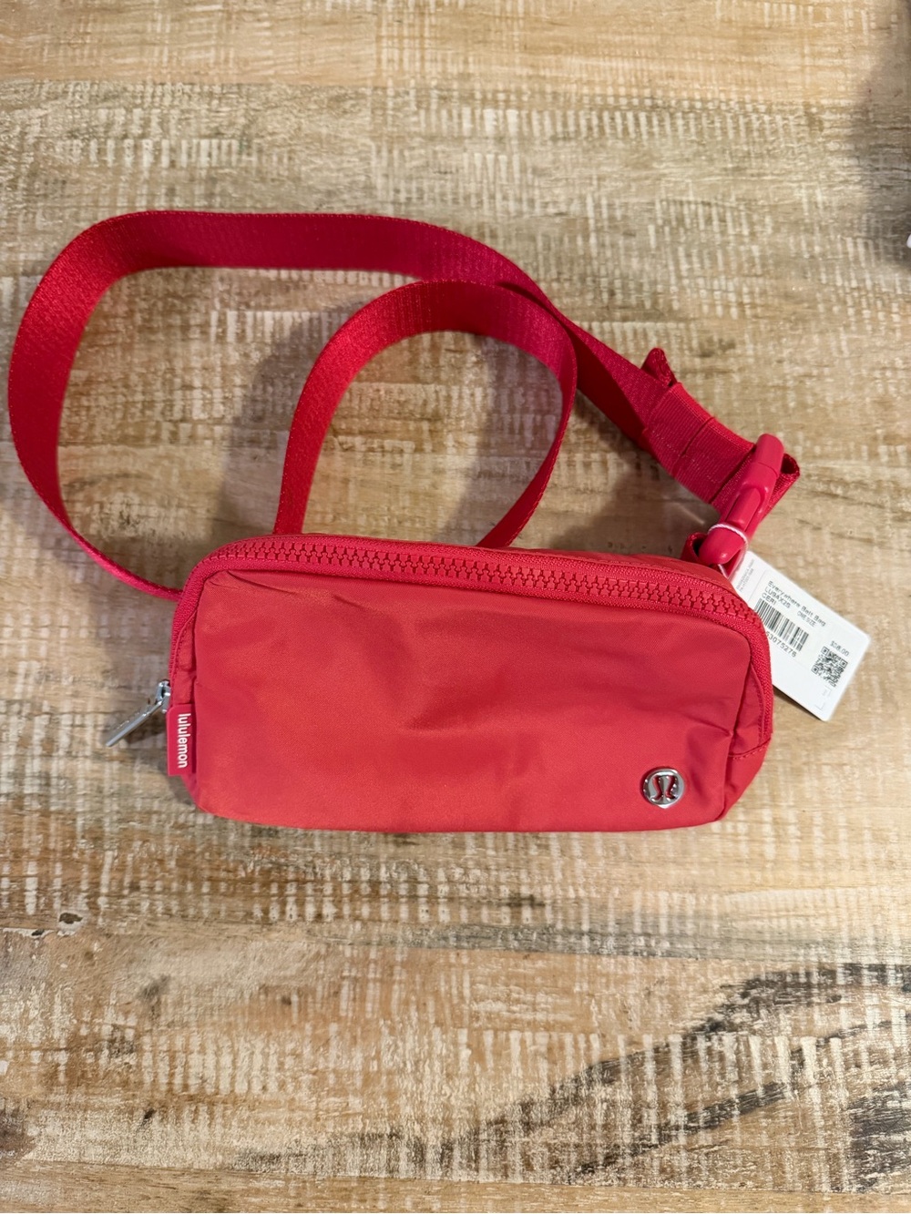 Lululemon belt bag NWT